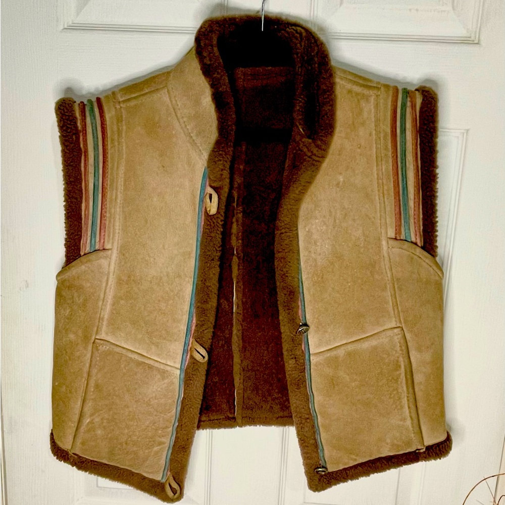 Spoiler Vintage suede and fur vest. Fits Small to Medium build.